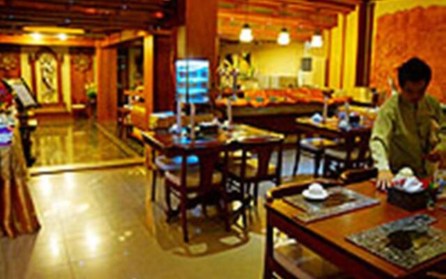 Chanthapanya Hotel