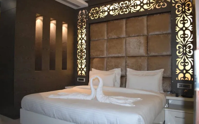 Hotel Amar Heights