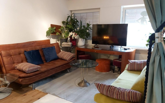 Royal Apartment EIBL 02