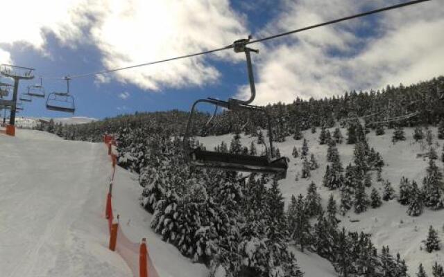 Apartamentos Ball Benas Prados de Velarta