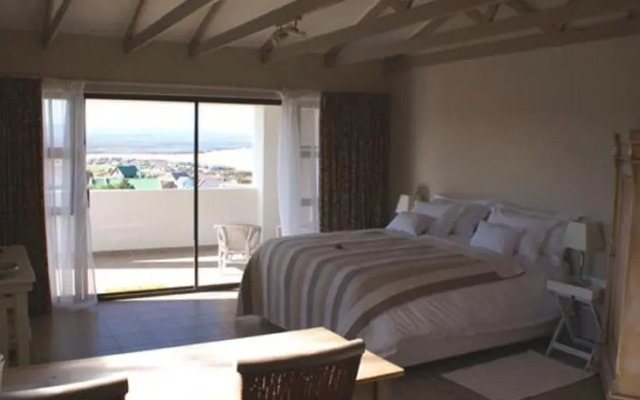 The Ocean Bay Luxury Guesthouse