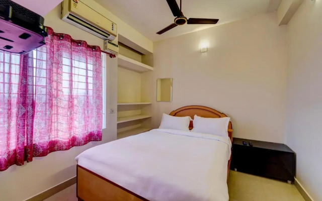 OYO Flagship 805216 Senthamizh Residency