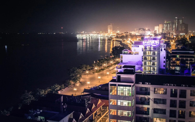Point Boutique Hotel