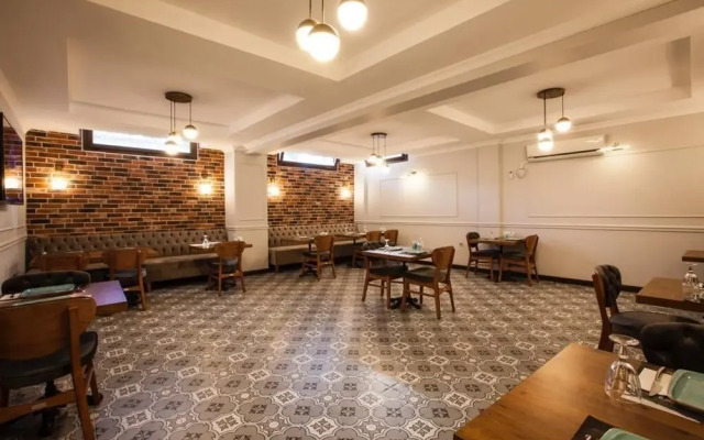 Livia Garden Hotel