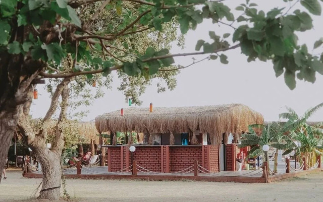 Okeanos Beach Bungalows