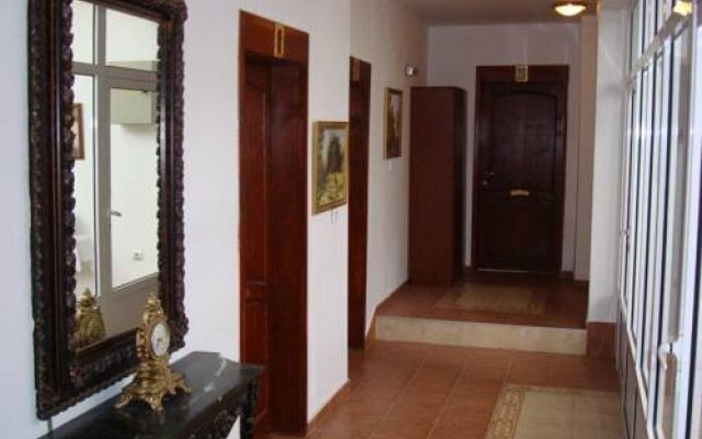 Hotel Deloni
