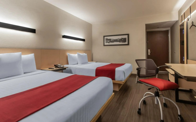 City Express by Marriott Celaya Galerias