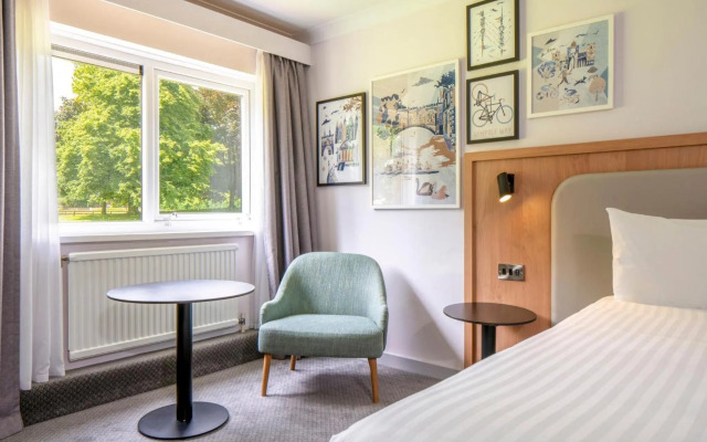 Holiday Inn Cambridge by IHG