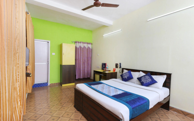 OYO 7697 India Gate Par View