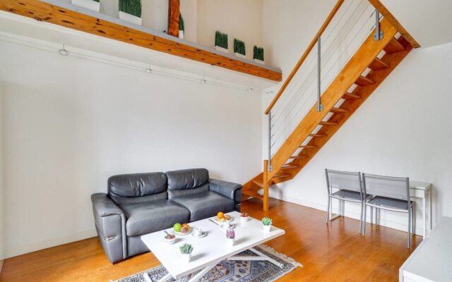 Beautiful Renovated Flat Near Eiffel Tower