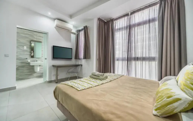 Jules Suites