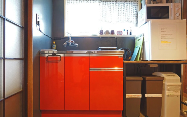 Yokohama Classic Apartment