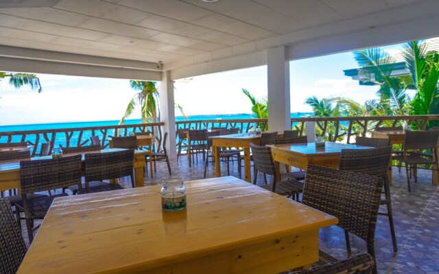 Little Mermaid Dive Resort by Cocotel