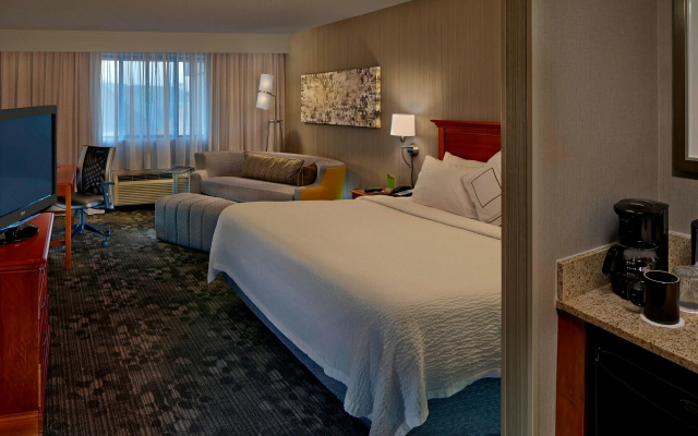 Courtyard by Marriott Hartford Cromwell