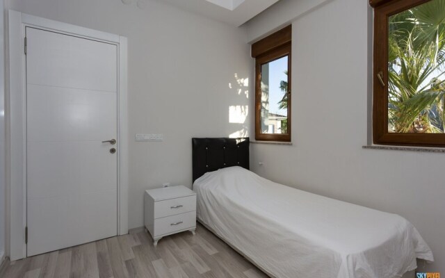 Villa Feray 1 By Villatatilin