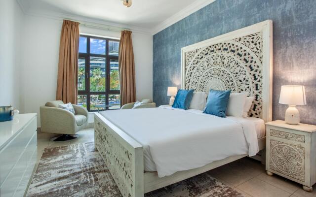 Traditional Meets Modern in Downtown