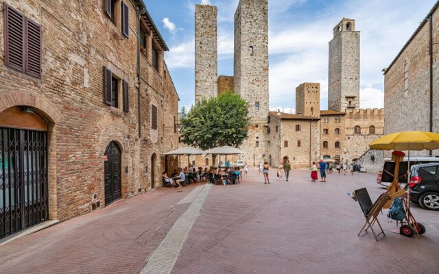 Awesome Apartment in San Gimignano With 2 Bedrooms and Wifi