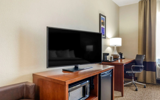 Comfort Inn Near UNT