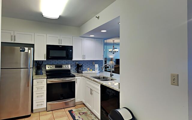 Emerald Towers by Southern Vacation Rentals