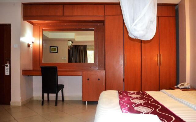 Wash and Wills Hotel