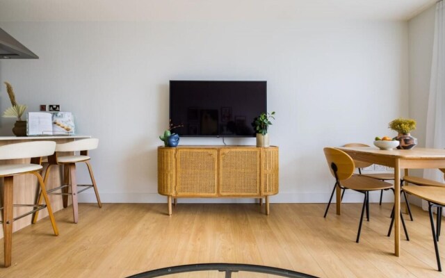 The London Secret - Captivating 2bdr Apartment With Terrace
