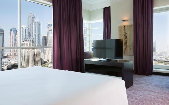 Pullman Dubai Jumeirah Lakes Towers - Hotel and Residence