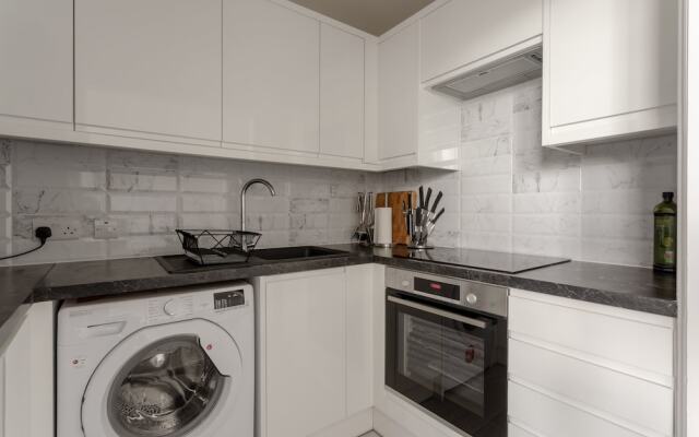 2 Bedroom Kilburn Flat