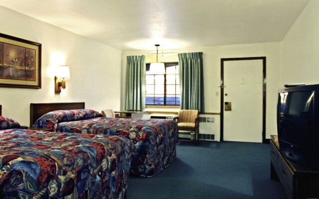 Magnuson Hotel Adobe Holbrook