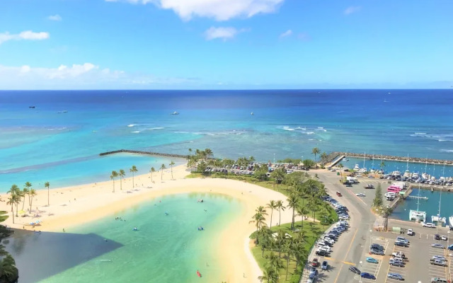 Ilikai by Luana Hawaii Vacation Rentals