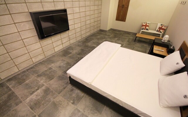 Changwon Masan IVE Hotel