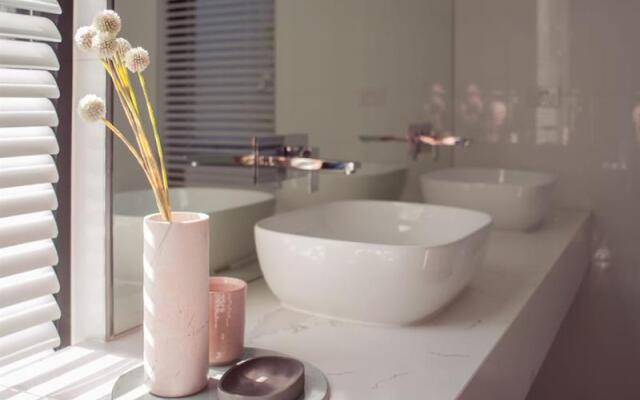 Hepburn Bathhouse & Spa Villas