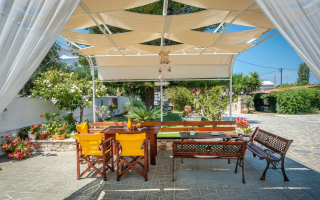 Panorama Studios & Apartments