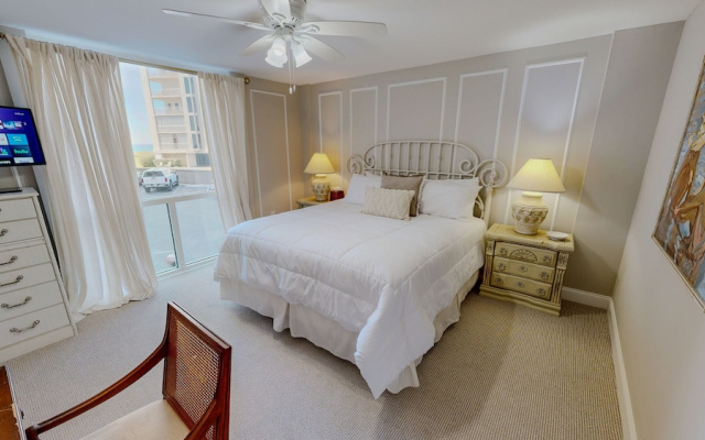 Shoreline Towers 2021 3 Bedroom Condo