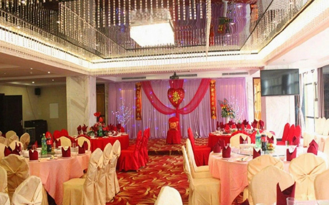 Garden Hotel