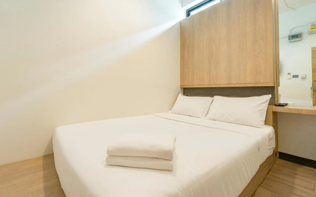 T Hostel at Victory Monument
