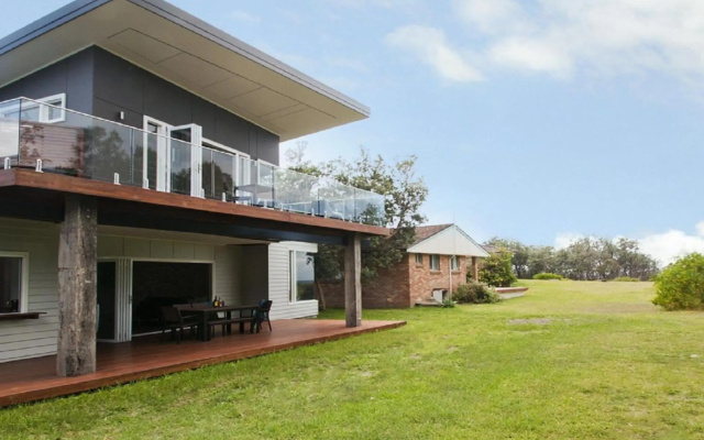 Farrant House - modern and contemporary