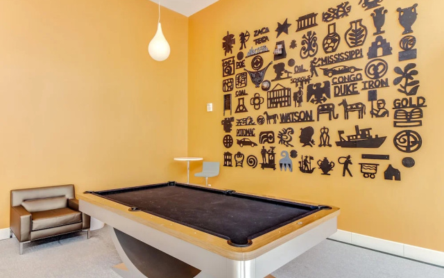 Downtown LA Fully Furnished Apartment