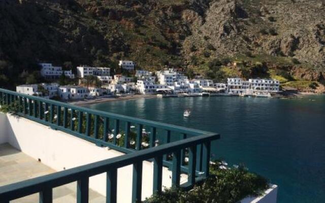 Porto Loutro II