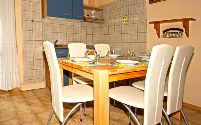 Appartamento Petra Tignale by Gardadomusmea