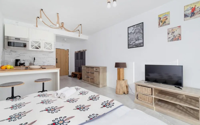 Cozy Studio Mountain View by Renters