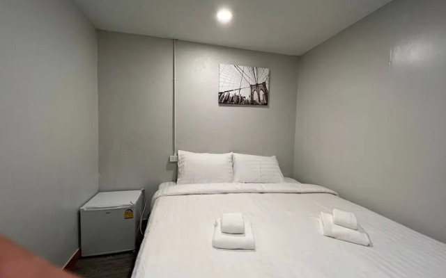 Pratunam Family House 2