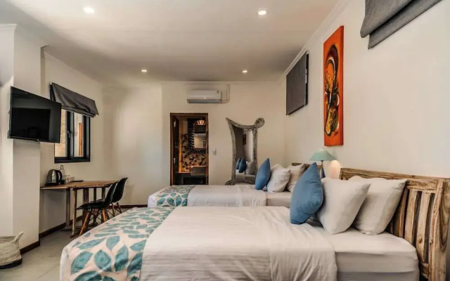 Komodo Suites Downtown