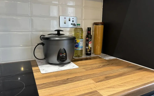 Stunning Flat Near Stratford Shopping Centre