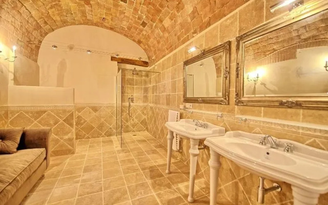 Villa Sant'Anastasio Luxury Agriturismo