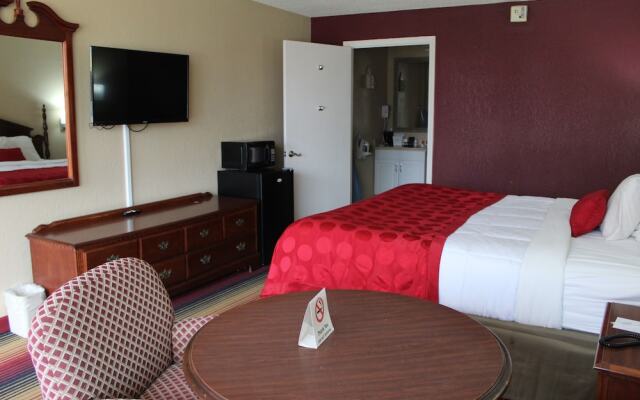 Ramada Perry Near Fairgrounds