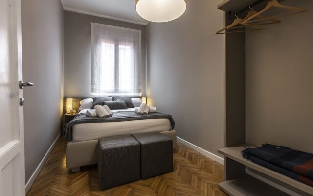 Charming Apartment on the Grand Canal