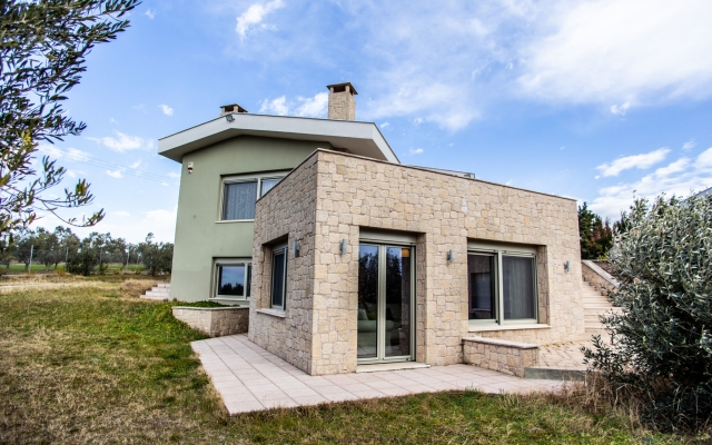 Zennova #21 Villa Melezin
