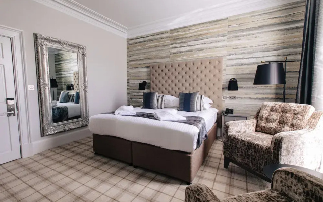 The Seafield Arms Hotel Cullen Self Catering