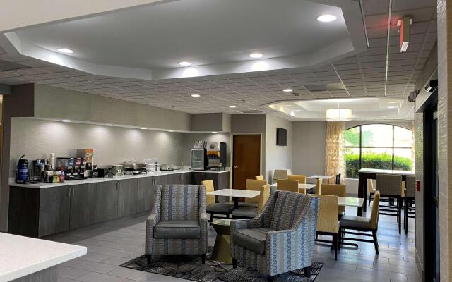 Best Western Executive Inn & Suites