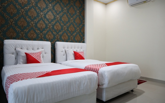OYO 1648 Penginapan Three Joye